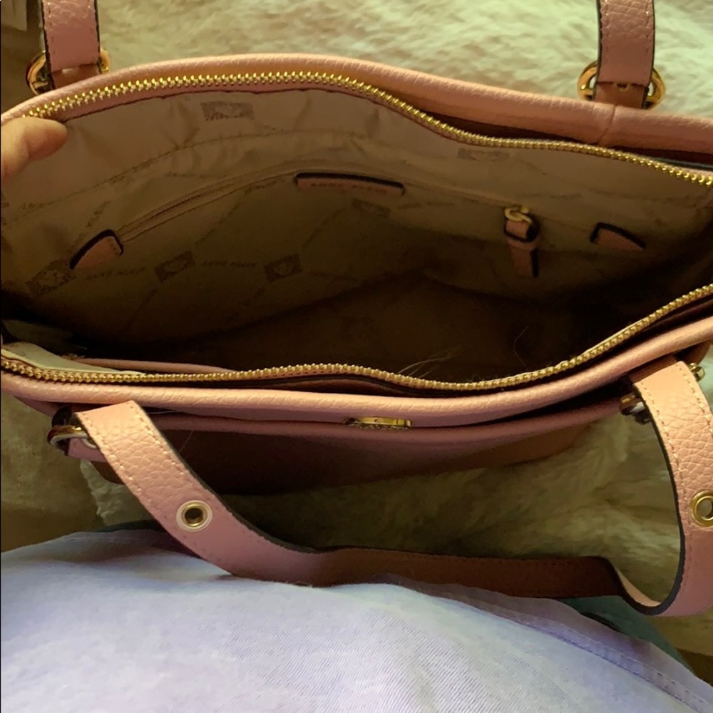 Anne Klein pink purse - Picture 5 of 6